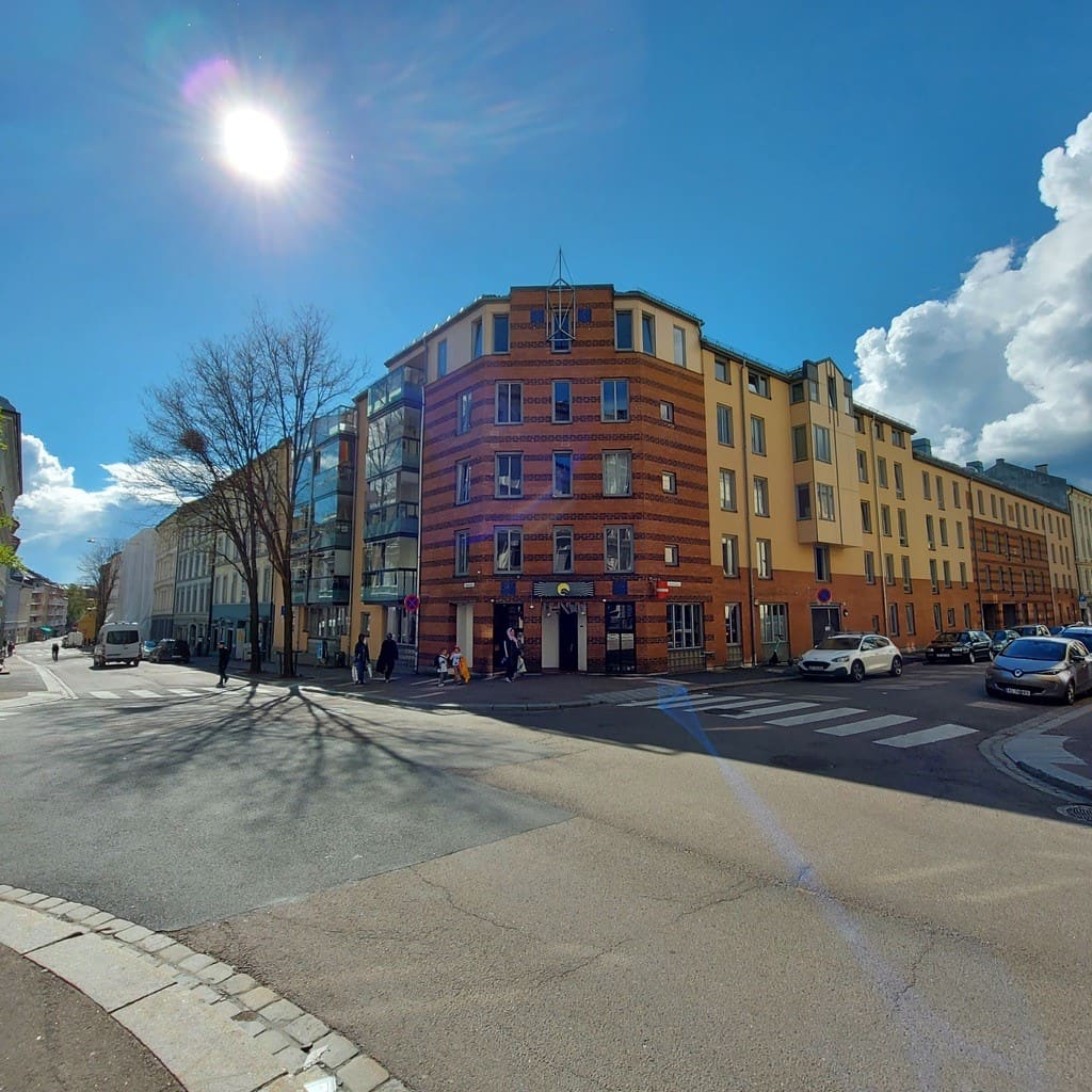 Heimdalsgata 35 sett fra gaten