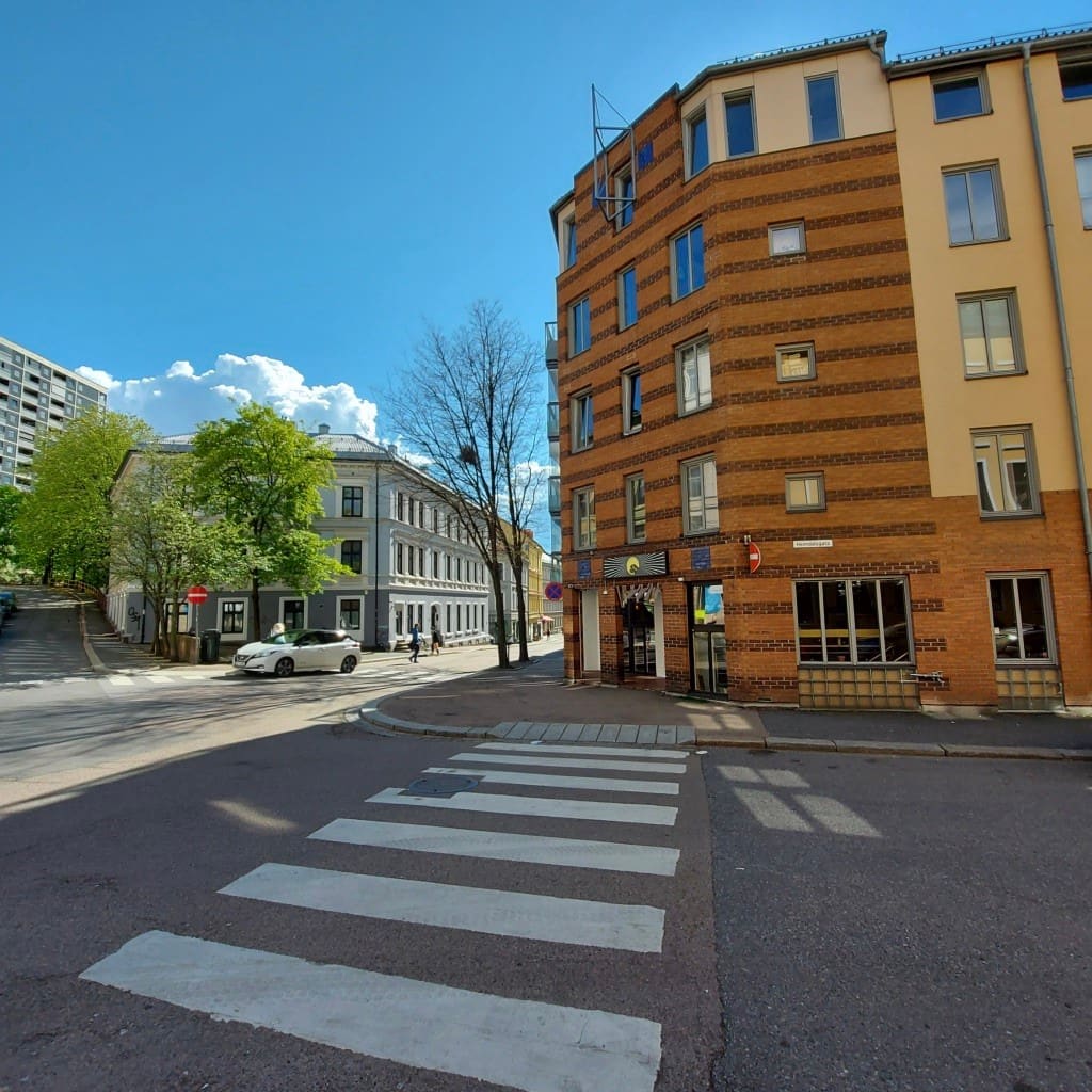 Heimdalsgata 37 sett fra gaten