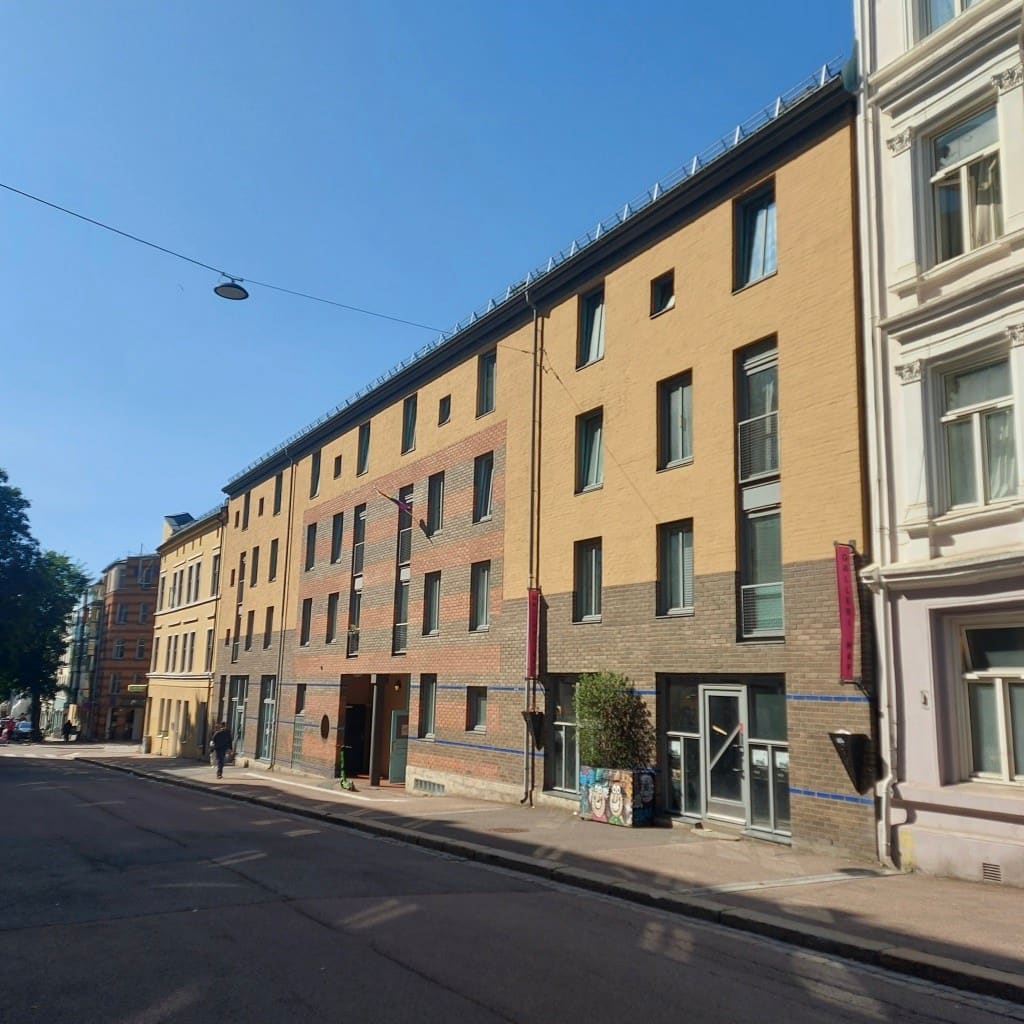 Tøyengata 32 sett fra gaten